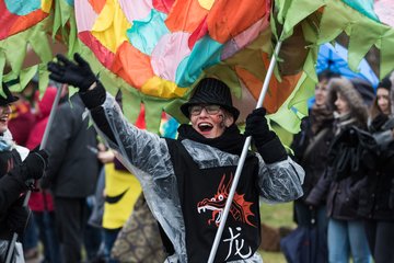 Bild 198 - Latuff 2017